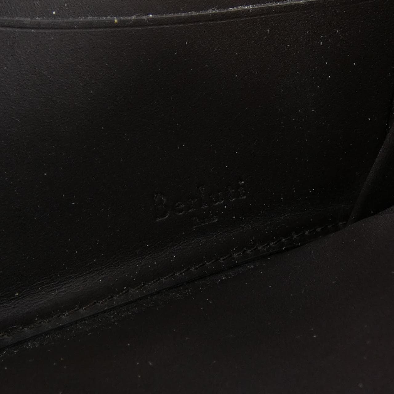 ベルルッティ Berluti イタウバネオスリットレザー WALLET