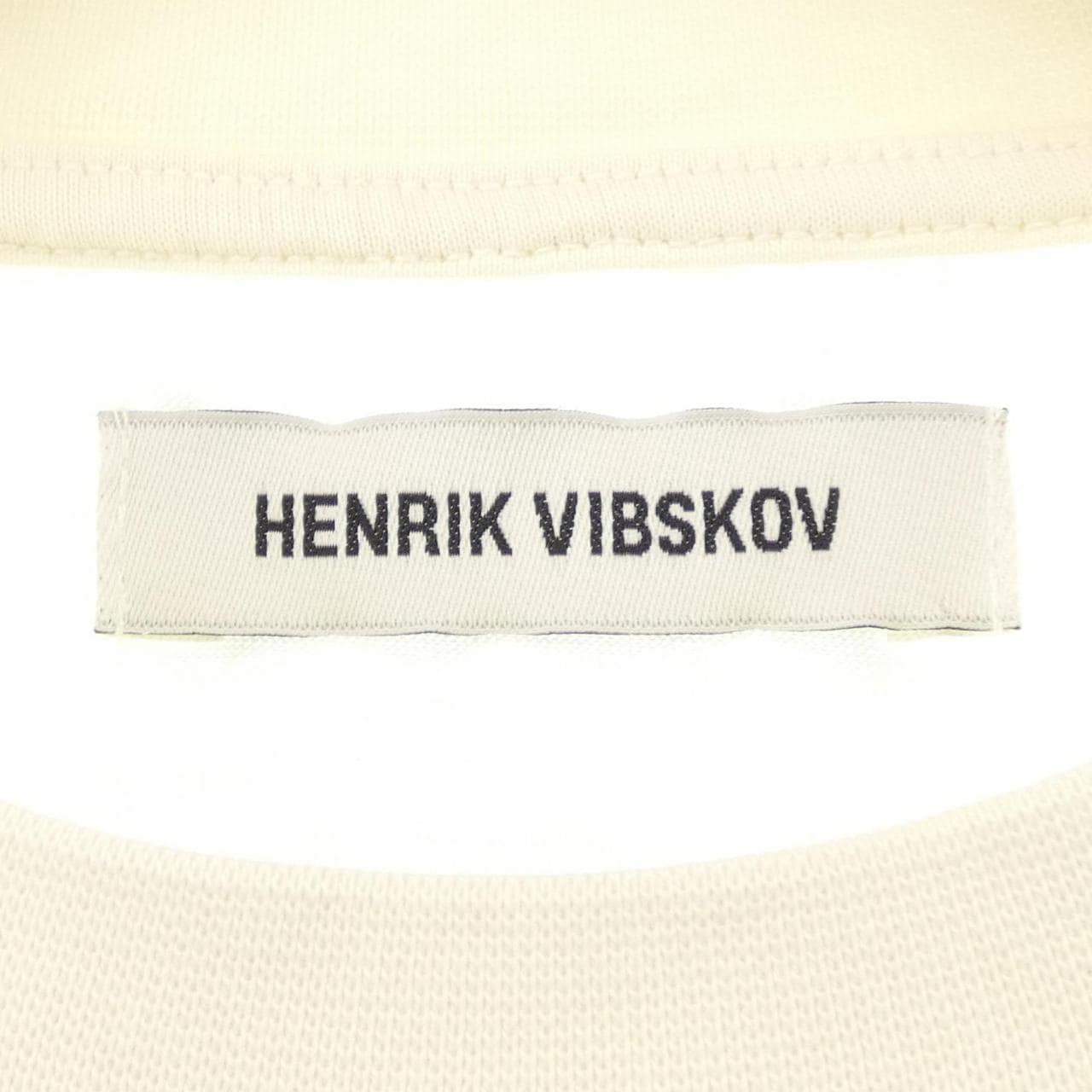 ヘンリックヴィブスコフ HENRIK VIBSKOV トップス