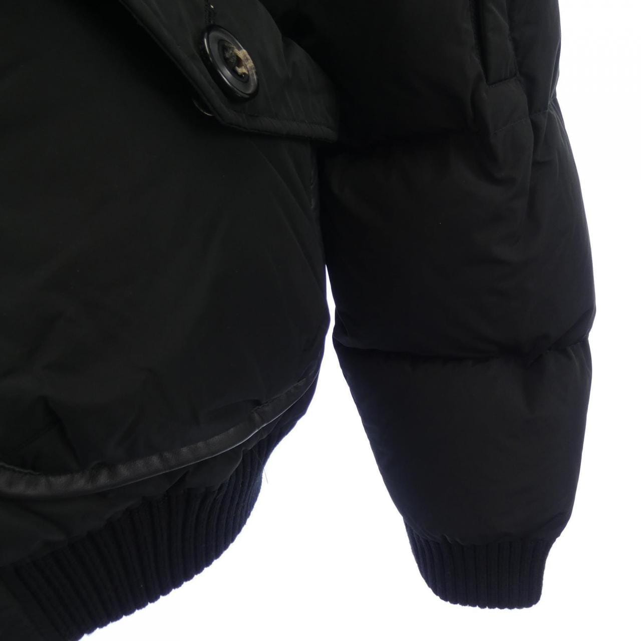 ディースクエアード DSQUARED2 S71AN0477 ダウンジャケット