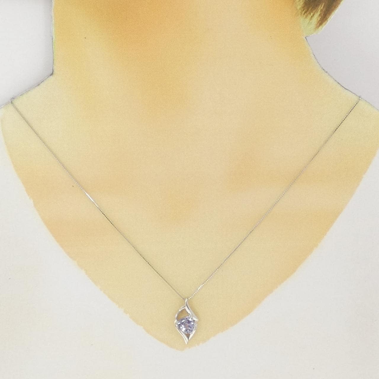 K18WG 合成サファイア ネックレス 2.00CT