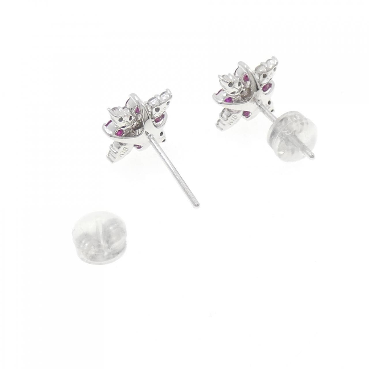 K18WG ルビー ピアス 0.36CT