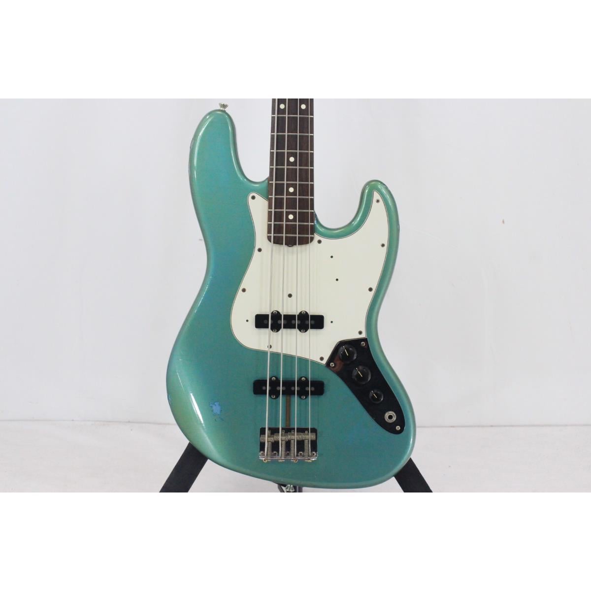 FENDER 62 JAZZ BASS