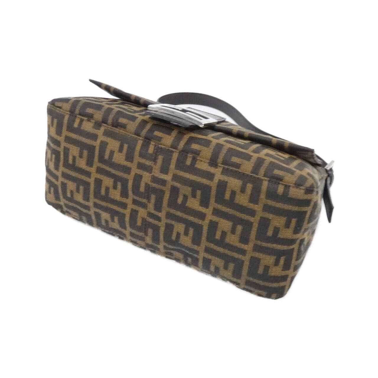 【ヴィンテージ】フェンディ マンマ バゲット 26325 ショルダーバッグ