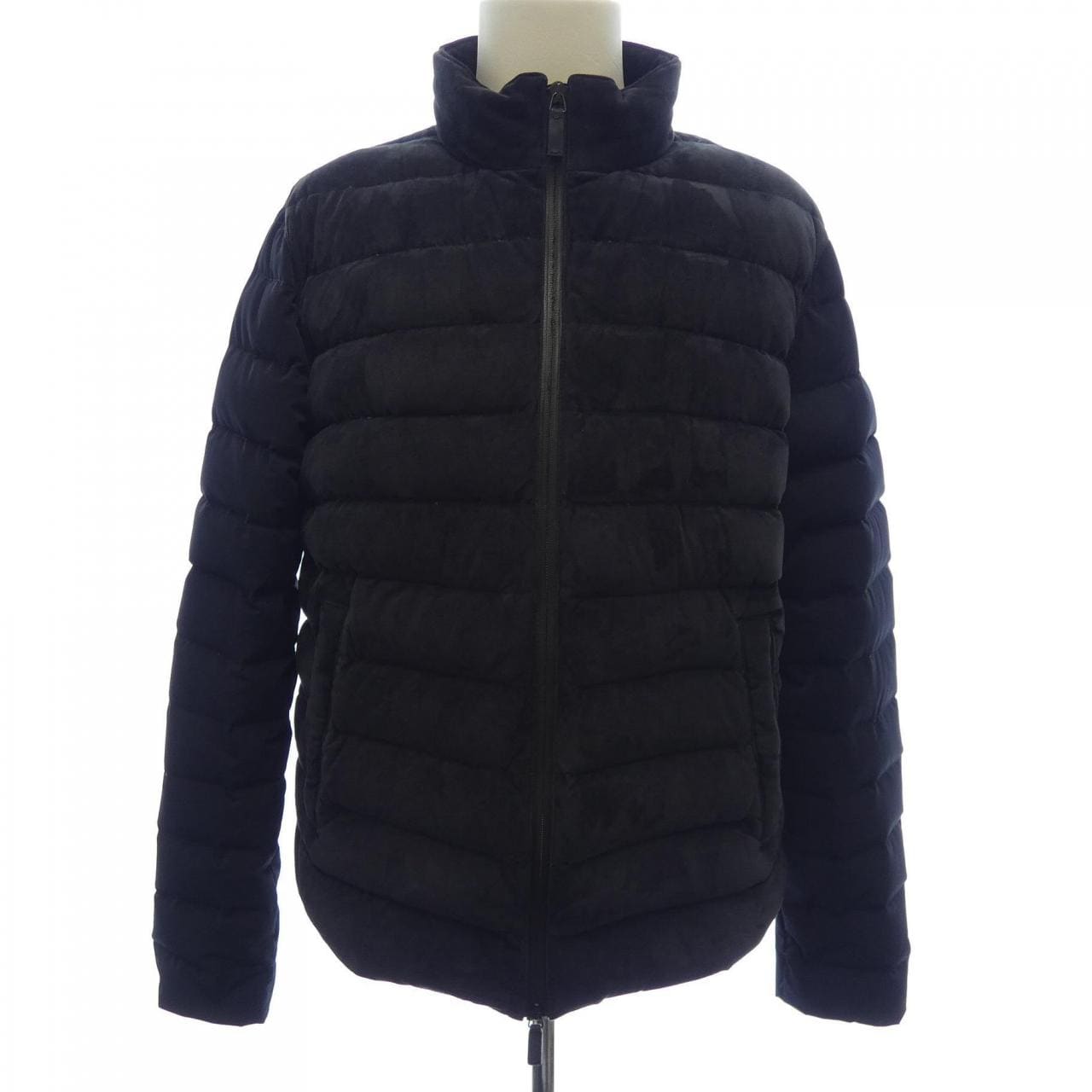 ジョルジオ アルマーニ GIORGIO ARMANI ZSB84P ダウンジャケット