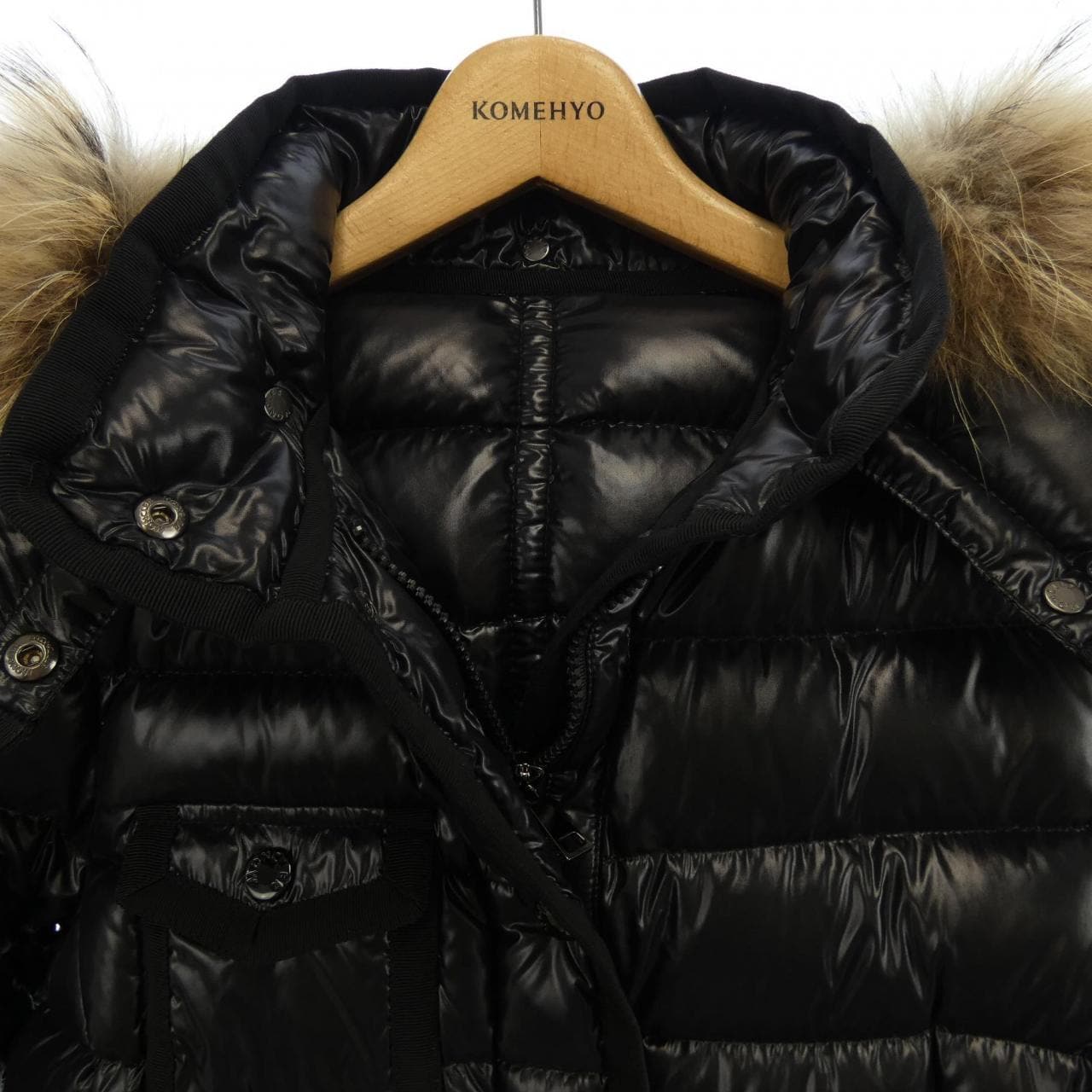 モンクレール MONCLER ダウンジャケット