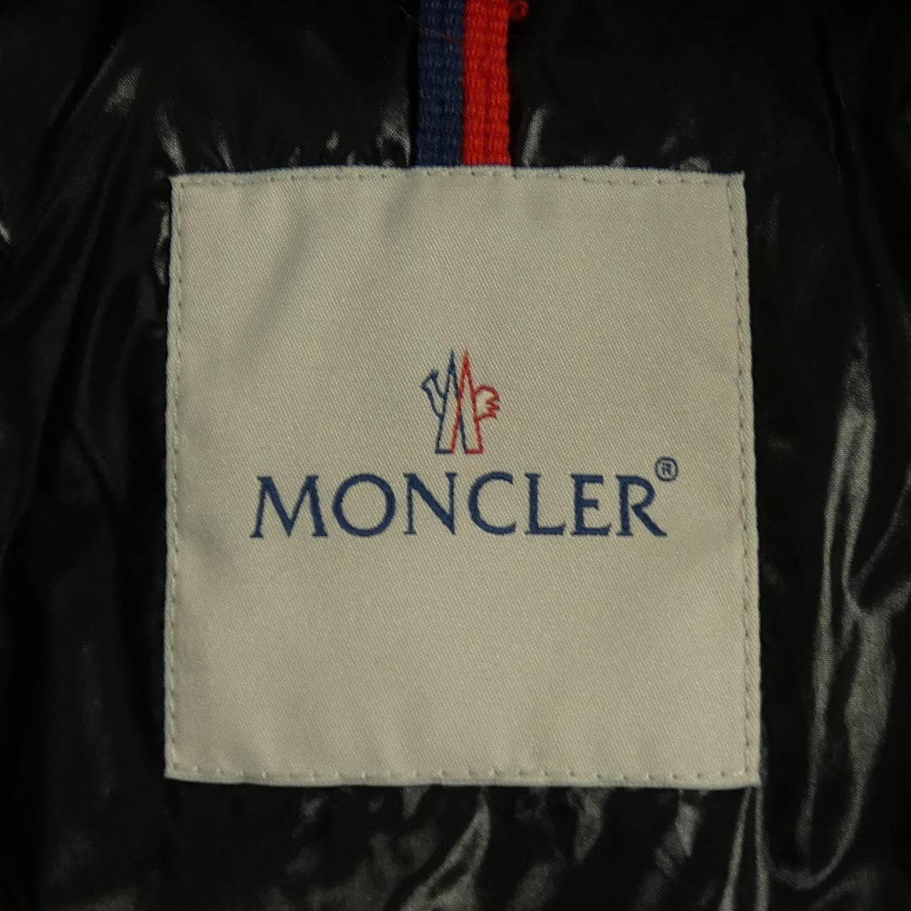 MONCLER蒙克勒羽绒服