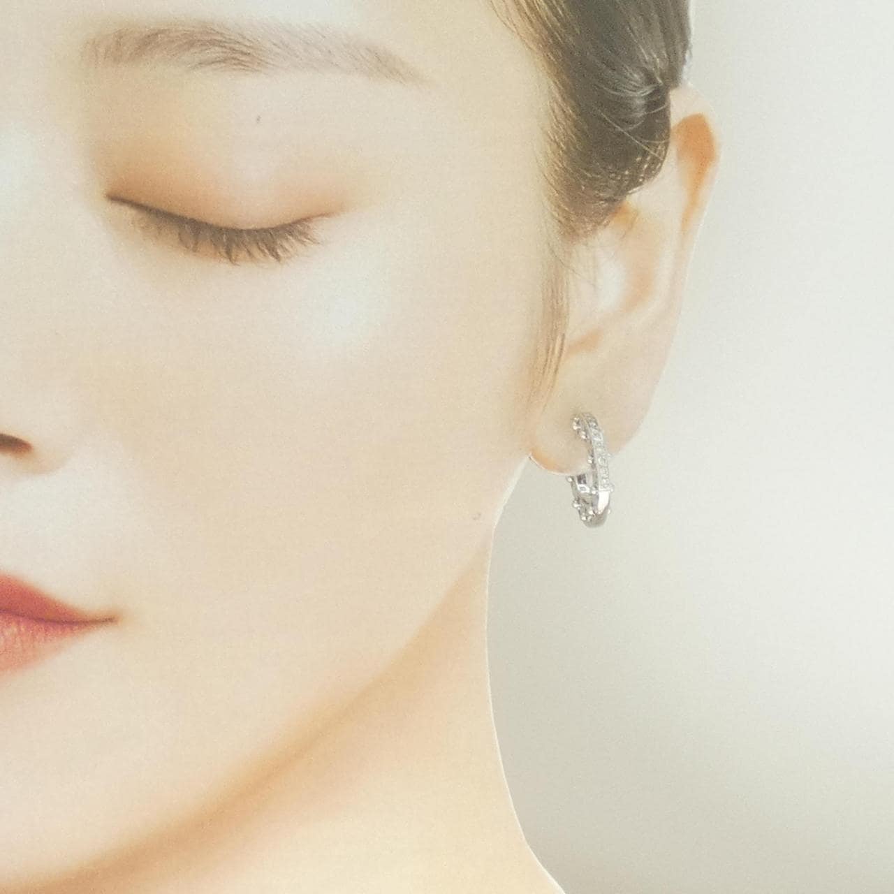 750WG/K14WG/18KWG ダイヤモンド ピアス 0.30CT