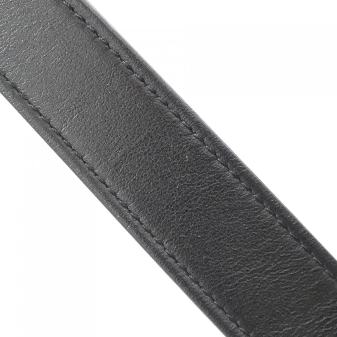 CELINE横向邮差包 194503DOT 单肩包