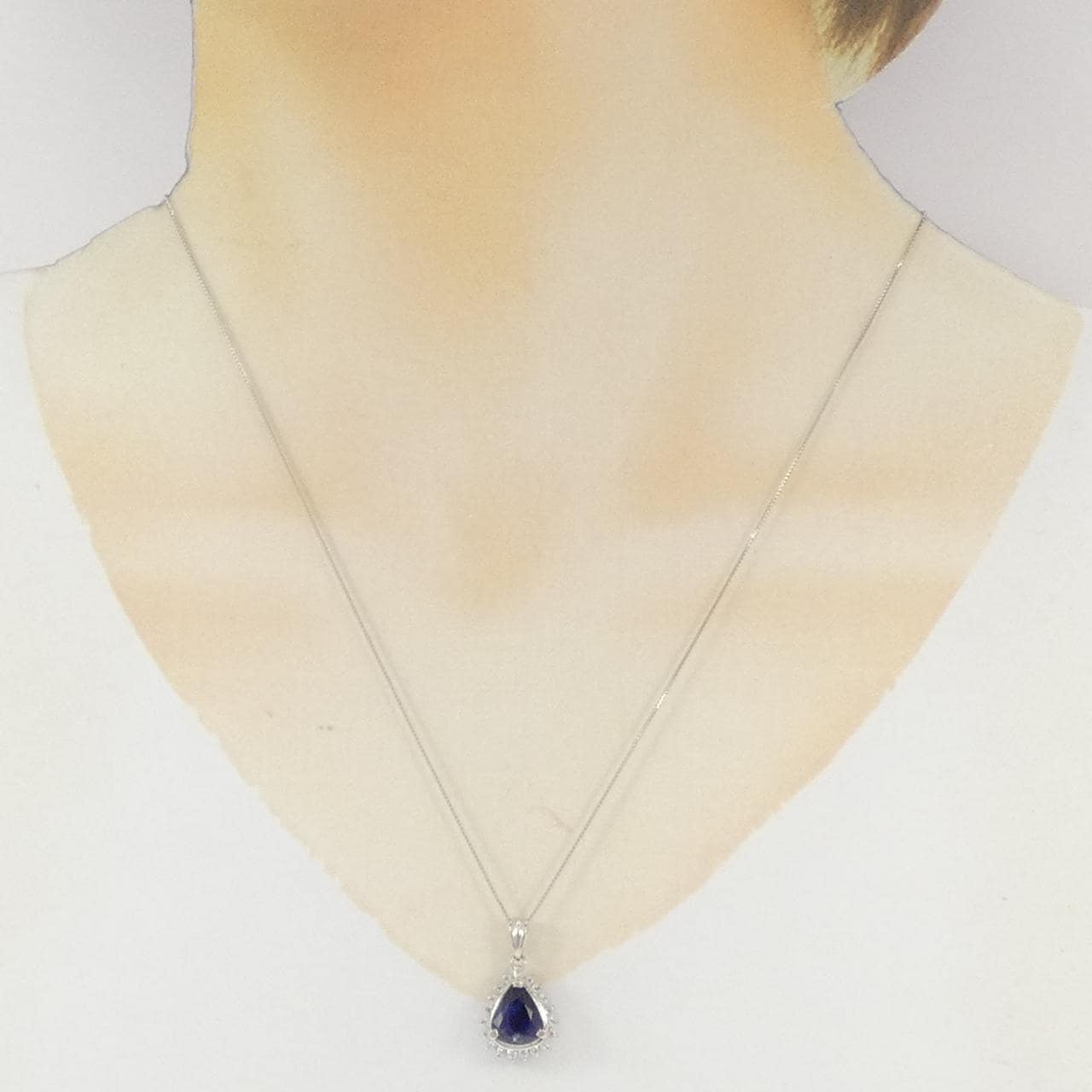 PT900/PT850 サファイヤ ネックレス 2.64CT