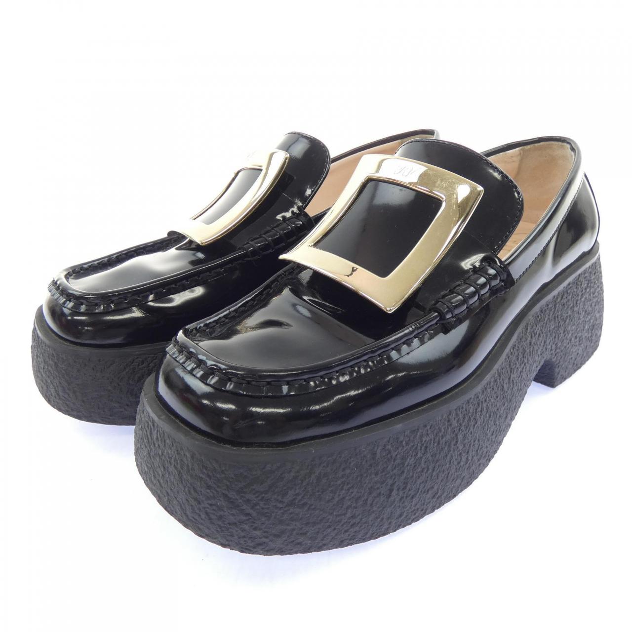ロジェヴィヴィエ ROGER VIVIER ヴィヴ レンジャー メタルバックル シューズ