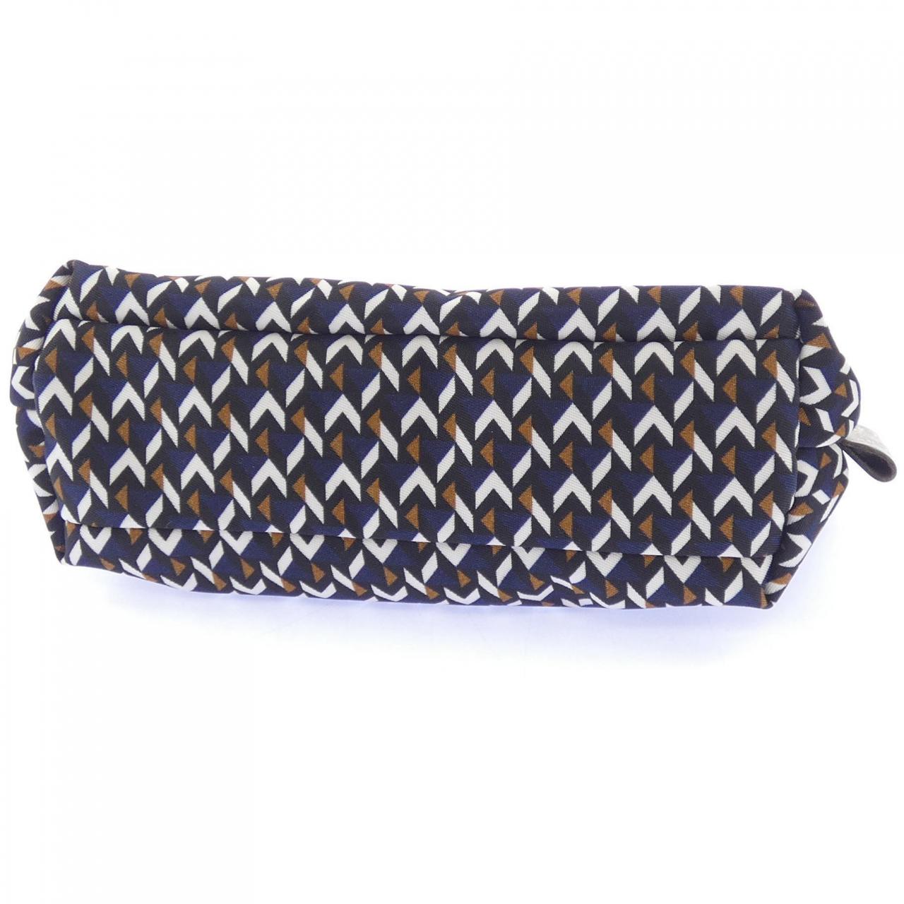 ロベルタ ピエリ ROBERTA PIERI POUCH