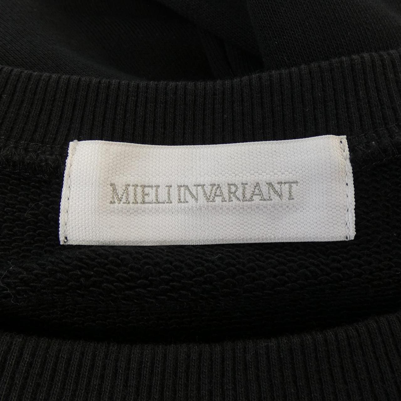 MIELI INVARIANT スウェット