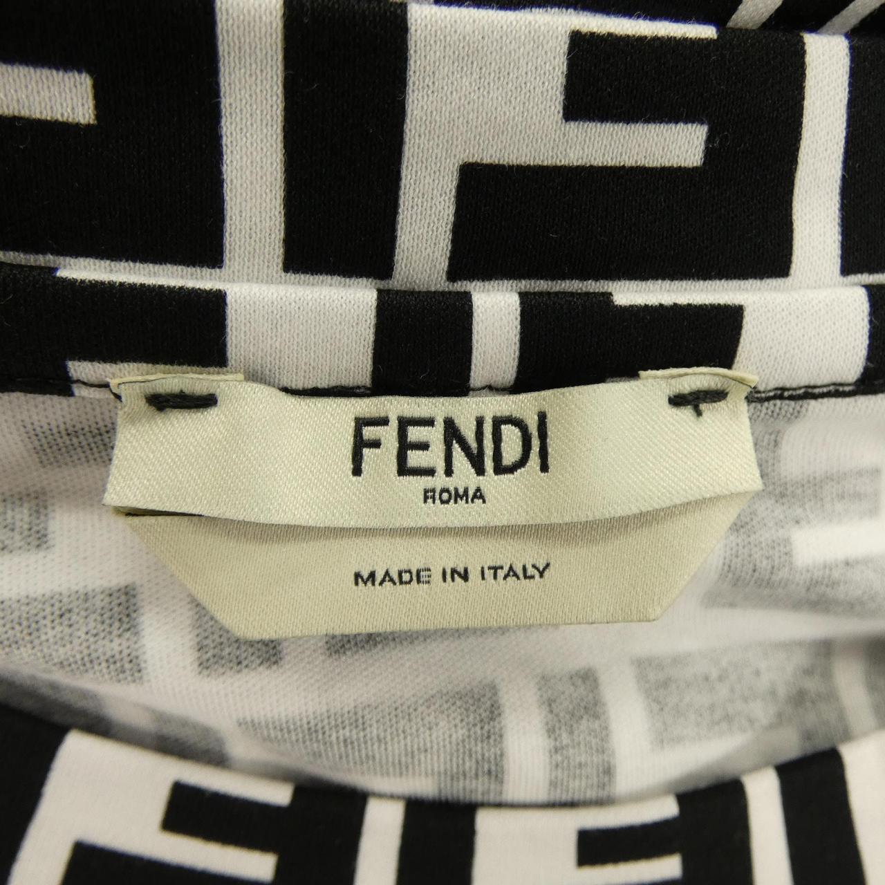 フェンディ FENDI FS7011 A2LH Tシャツ
