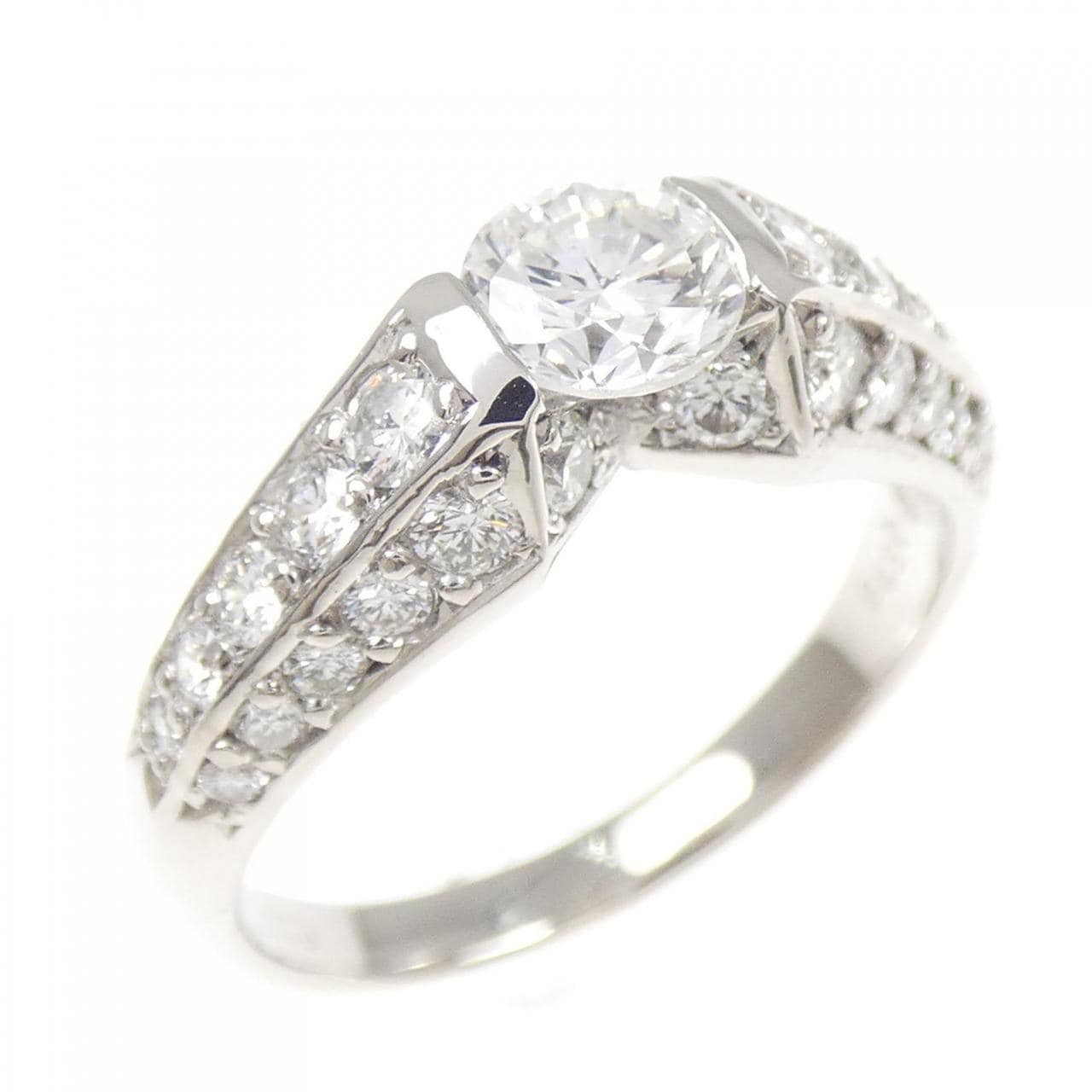 PT900 ダイヤモンド リング 0.586CT