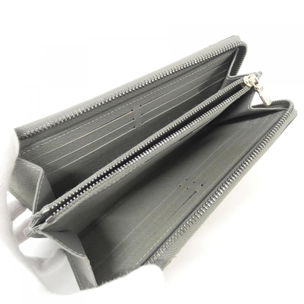 ルイヴィトン モノグラム チタニウム ポルトフォイユ コスモス M63237 財布