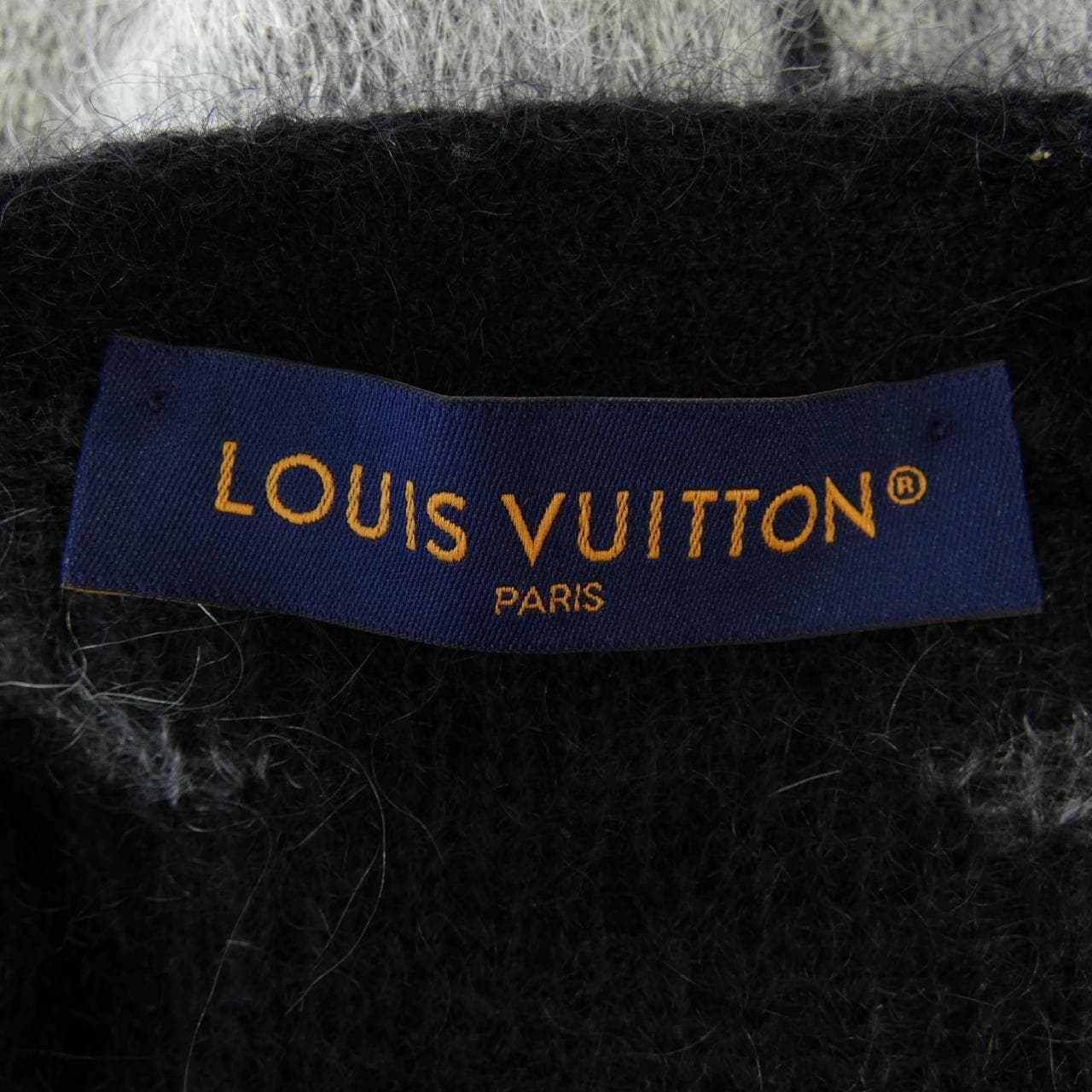 ルイヴィトン LOUIS VUITTON HQN46WNE5 カーディガン