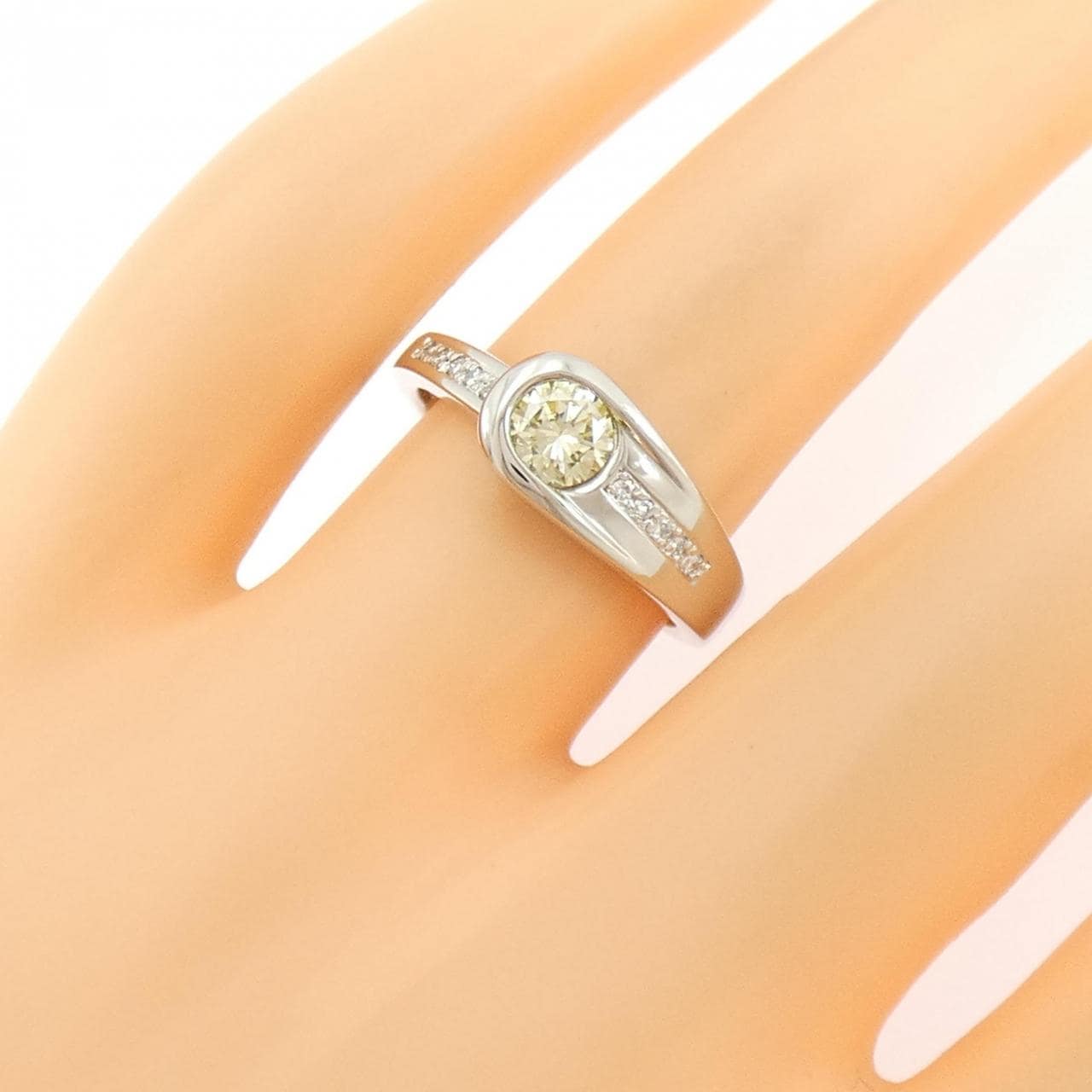 PT900 ダイヤモンド リング 0.420CT