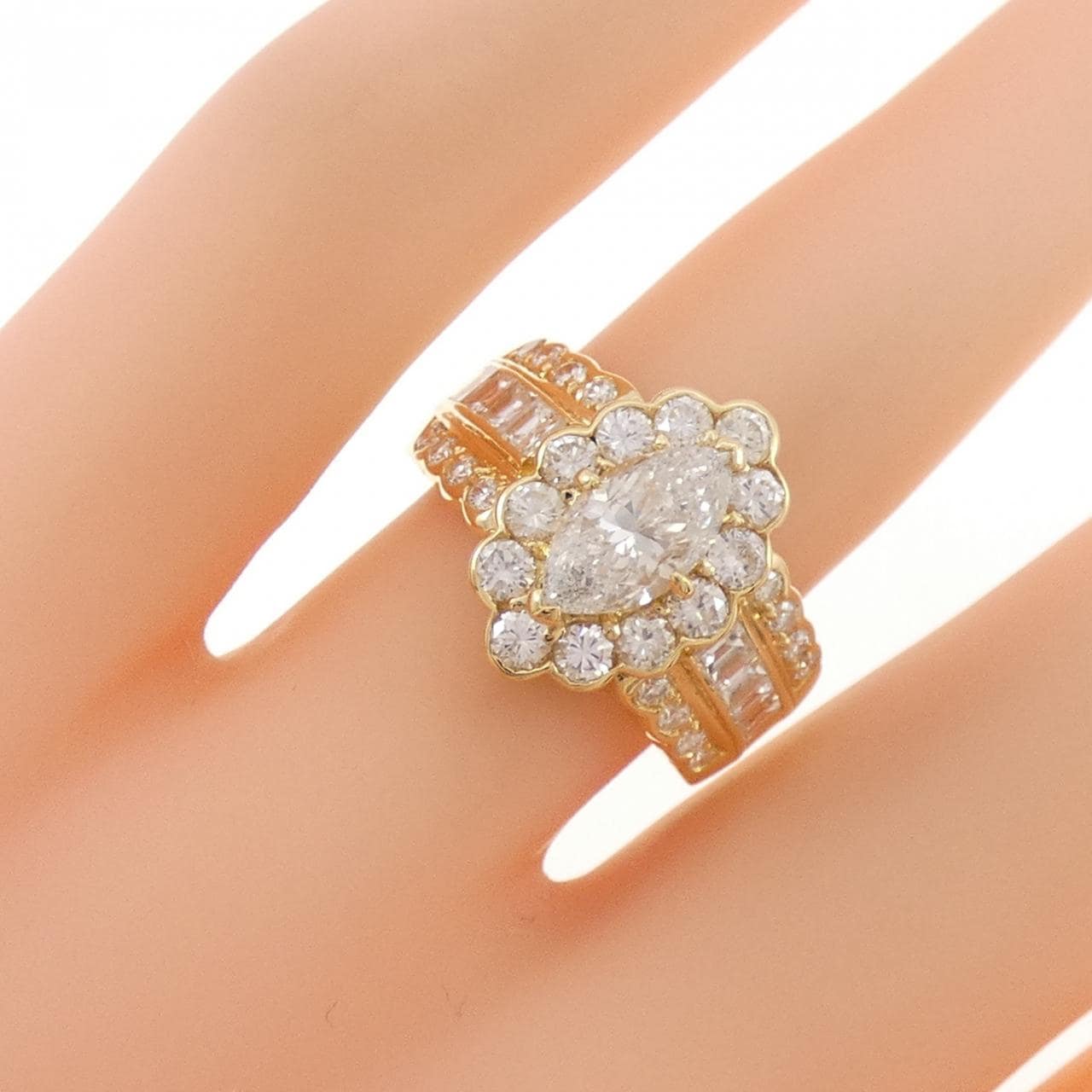 K18YG ダイヤモンド リング 0.95CT