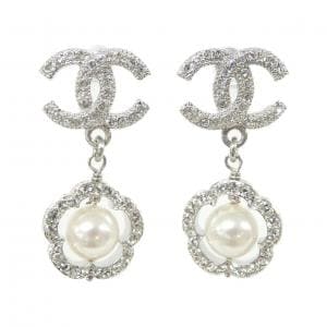 シャネル ピアス