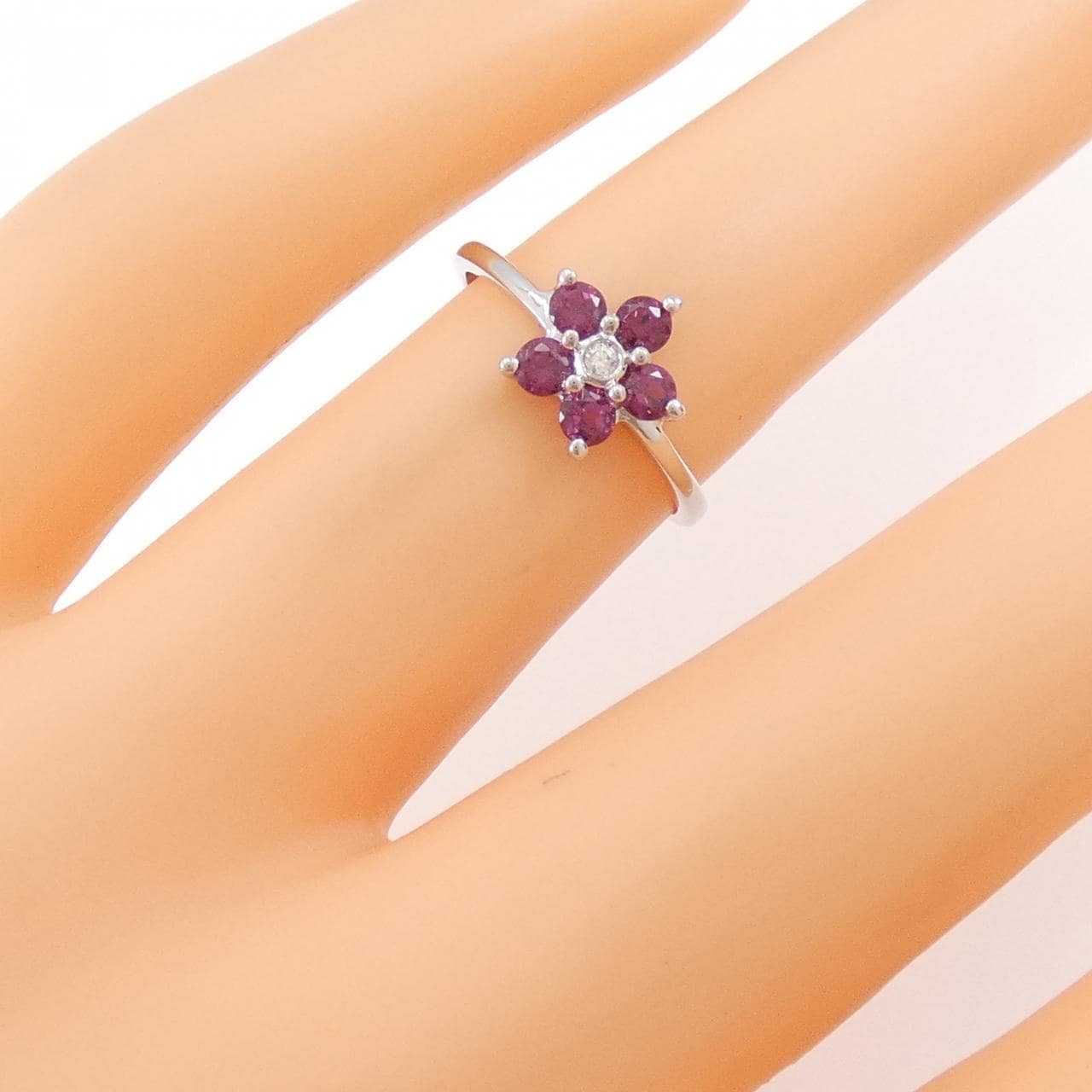 K14WG 花石榴石戒指