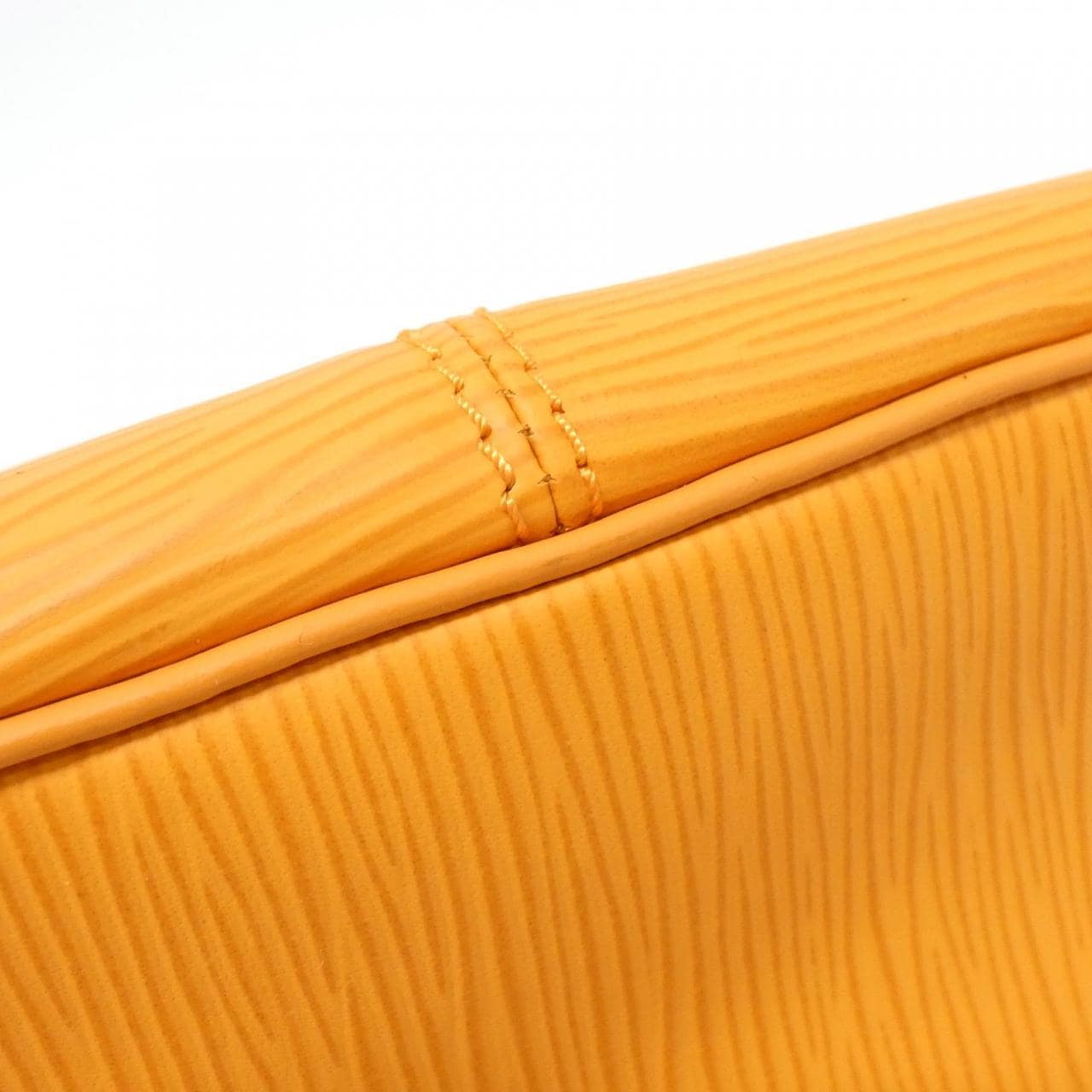 ルイヴィトン エピ ダヌーラ PM M5891H バッグ