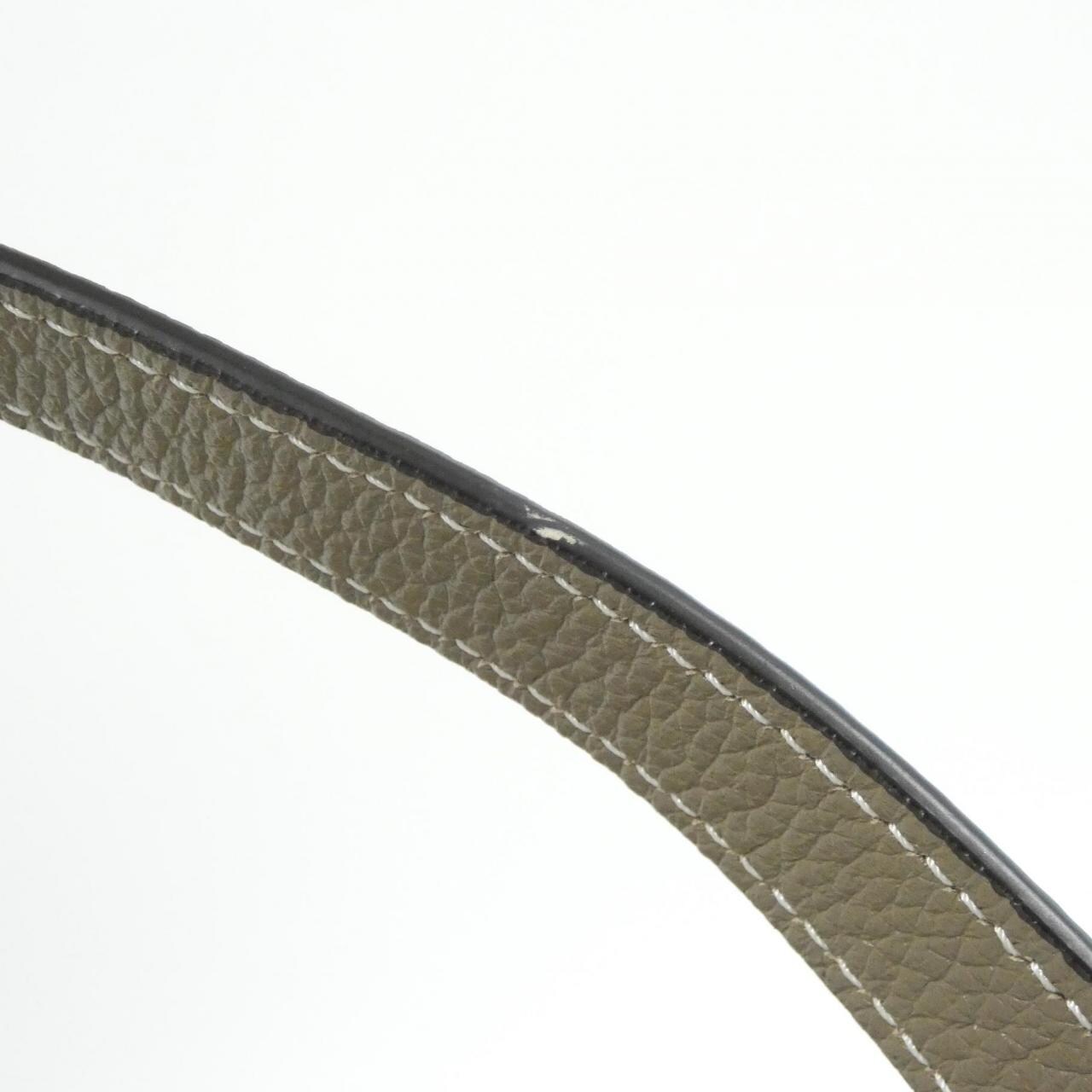 セリーヌ ラゲージ ナノ ショッパー 189243DRU バッグ