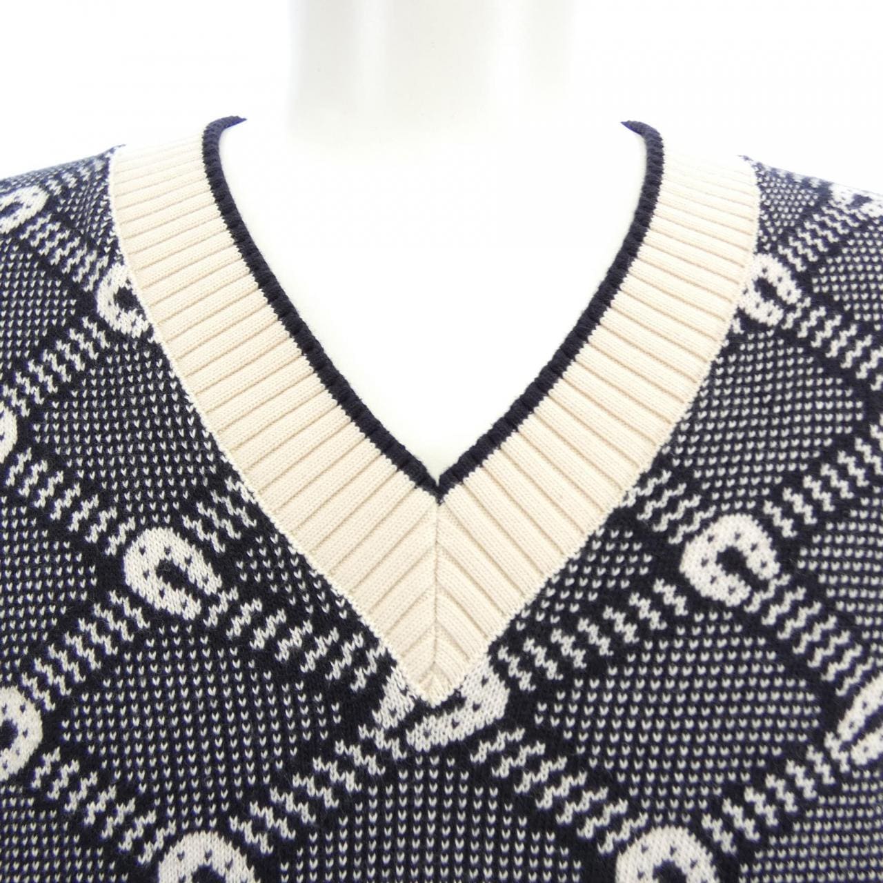 グッチ GUCCI 703112 XKCCW ニット