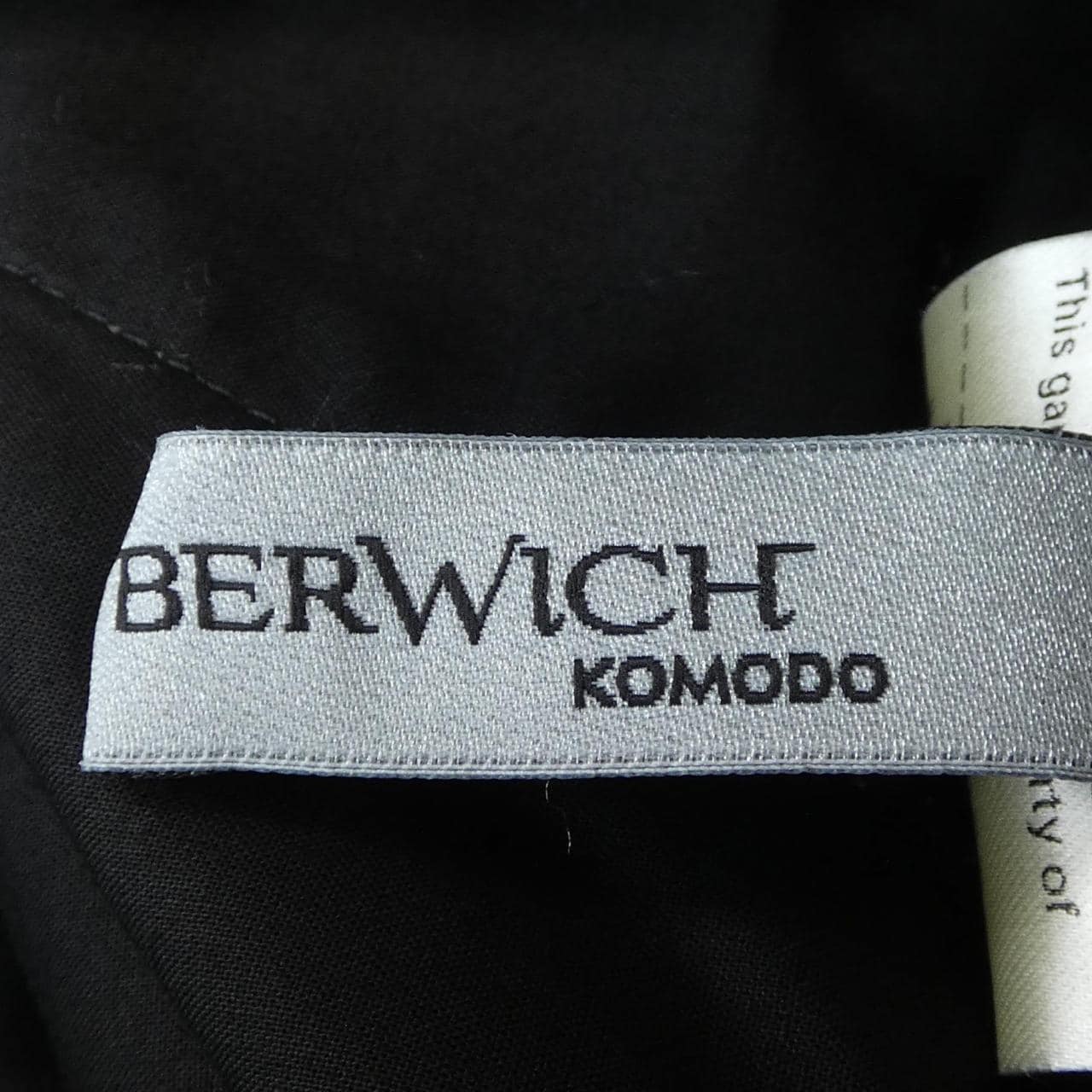 ベルウィッチ BERWICH KOMODO パンツ