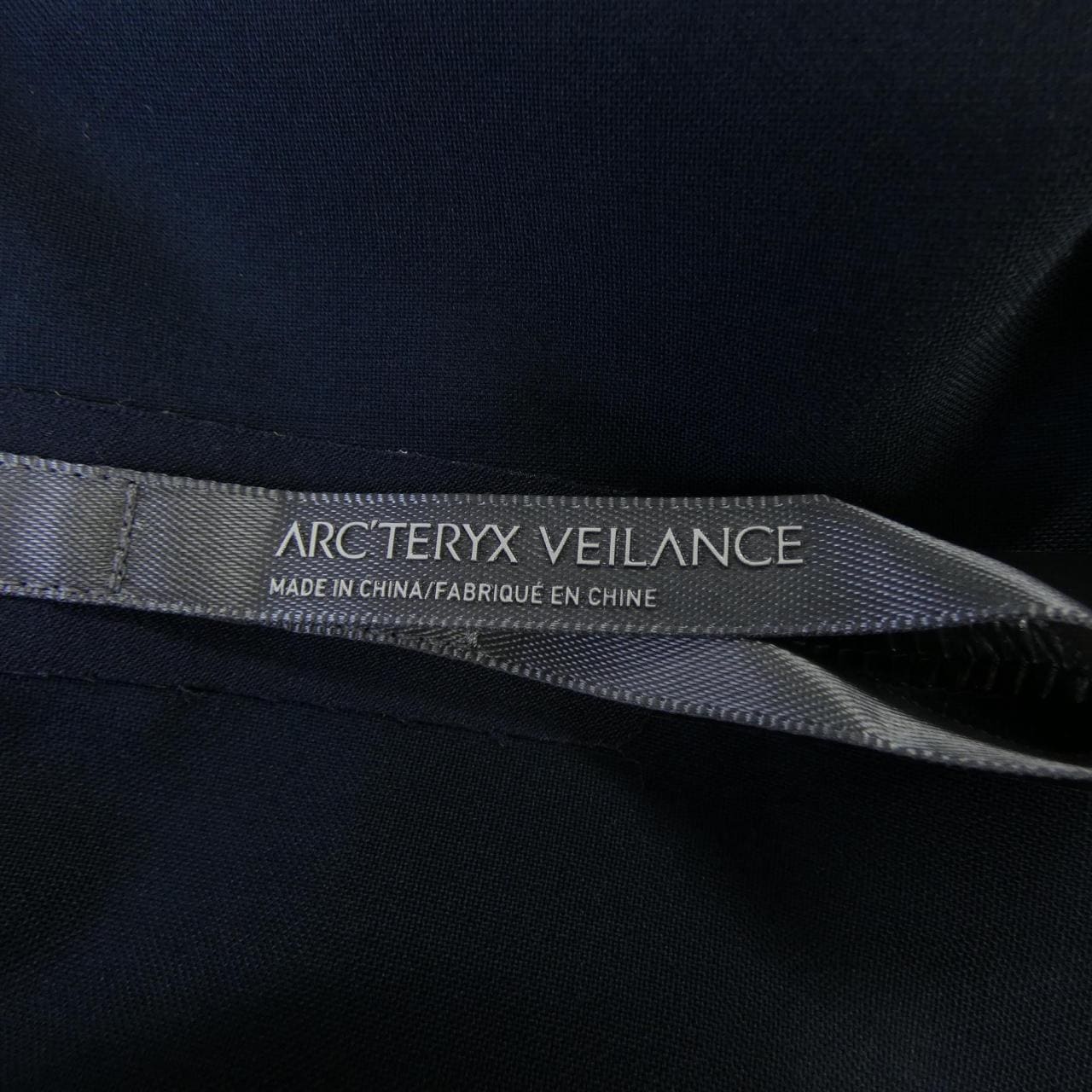 アークテリクスヴェイランス ARC'TERYX VEILANCE 26974-127536 ジャケット
