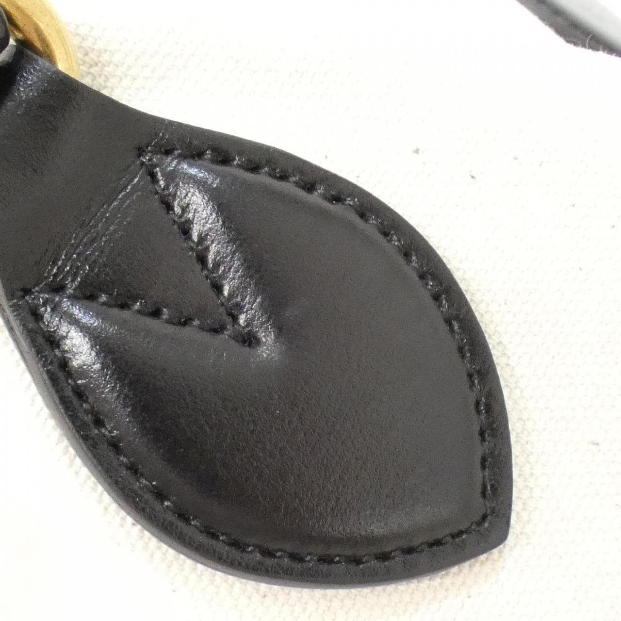 グッチ 552403 93YAT バッグ