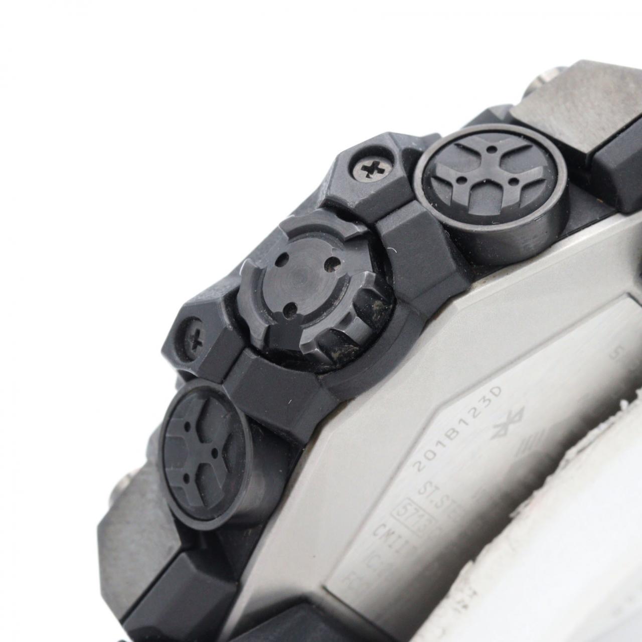 カシオ G-SHOCK マッドマスター 電波時計 GWG-B1000EC-1AJF その他 ソーラークォーツ