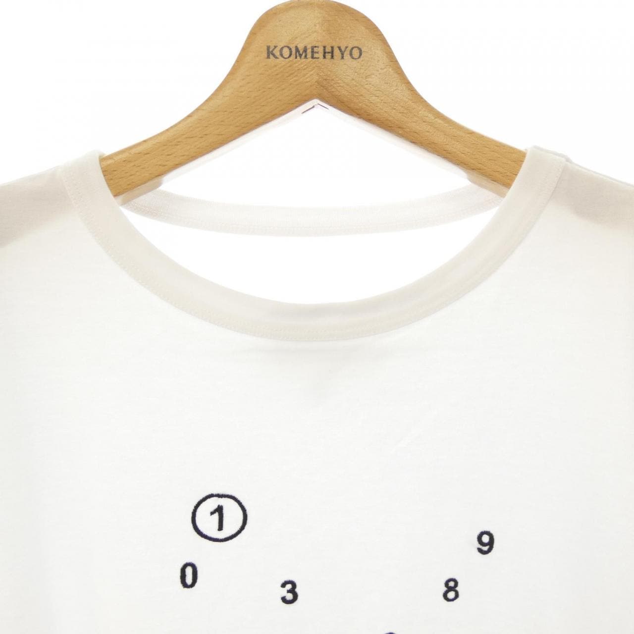 メゾンマルジェラ Maison Margiela Tシャツ
