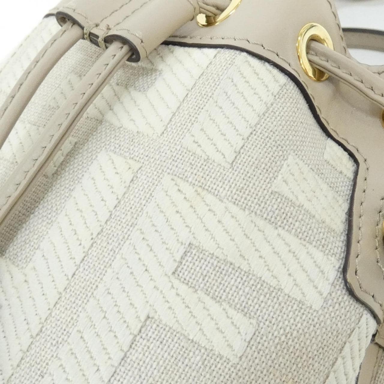 フェンディ ミニ モン トレゾール 8BS010 AKKV バッグ