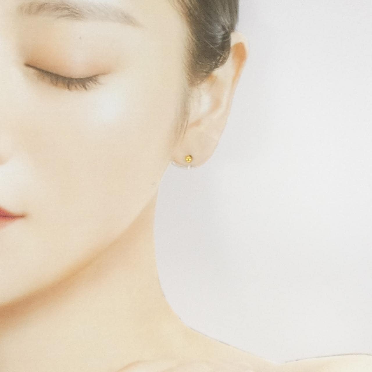 4゜C K18YG ピアス