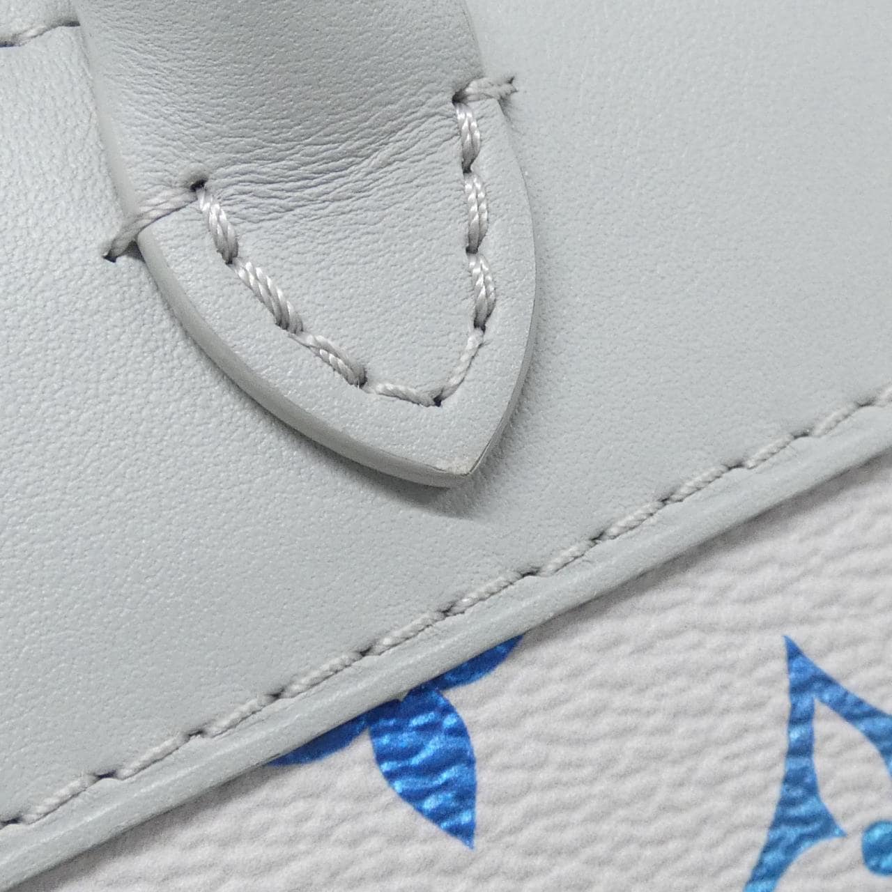 ルイヴィトン モノグラム イリディセント ナノ スティーマー M13905 ショルダーバッグ