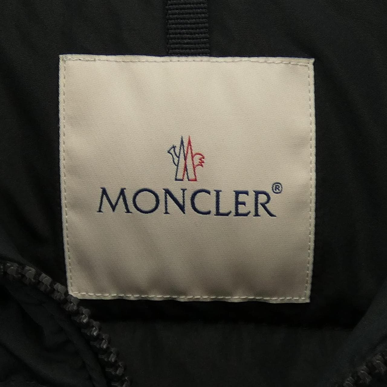 MONCLER蒙克勒羽绒服