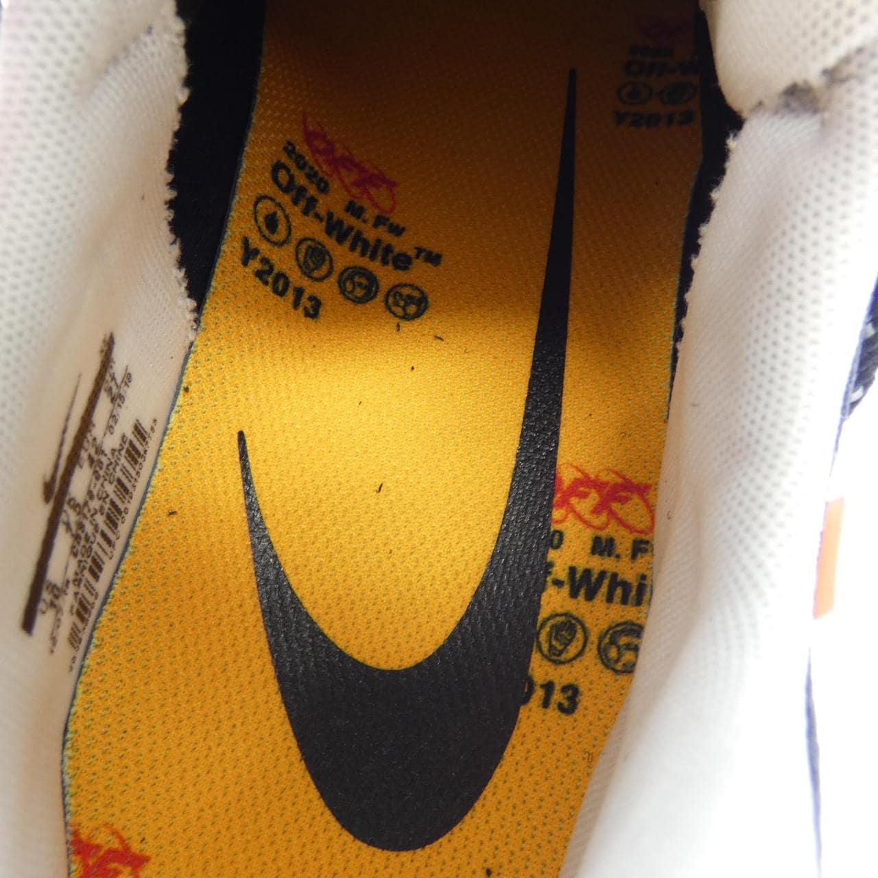 ナイキオフホワイト NIKE×OFF-WHITE CD8179-001 スニーカー