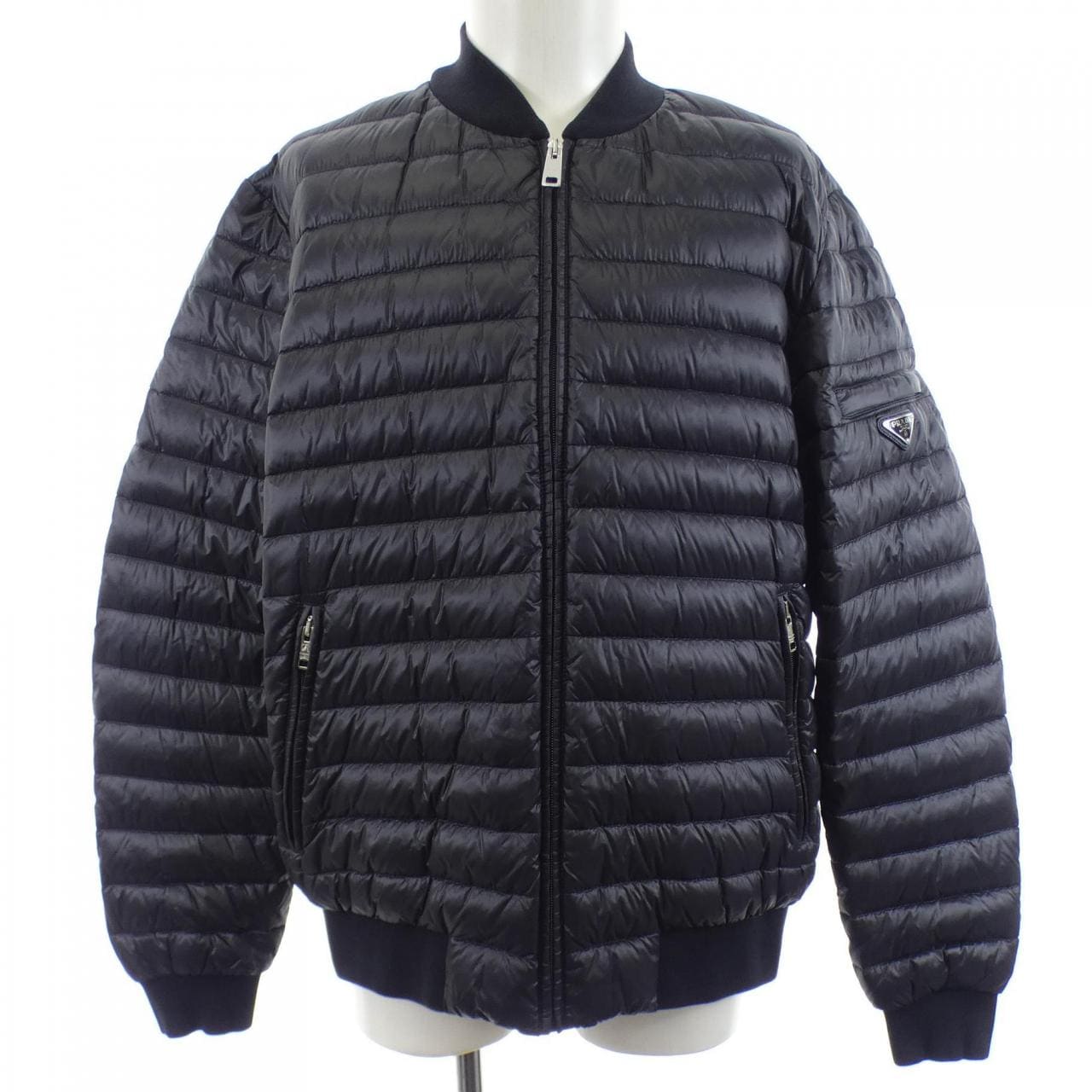 プラダ PRADA トライアングルロゴ SGH827 R181 AR0 ダウンジャケット