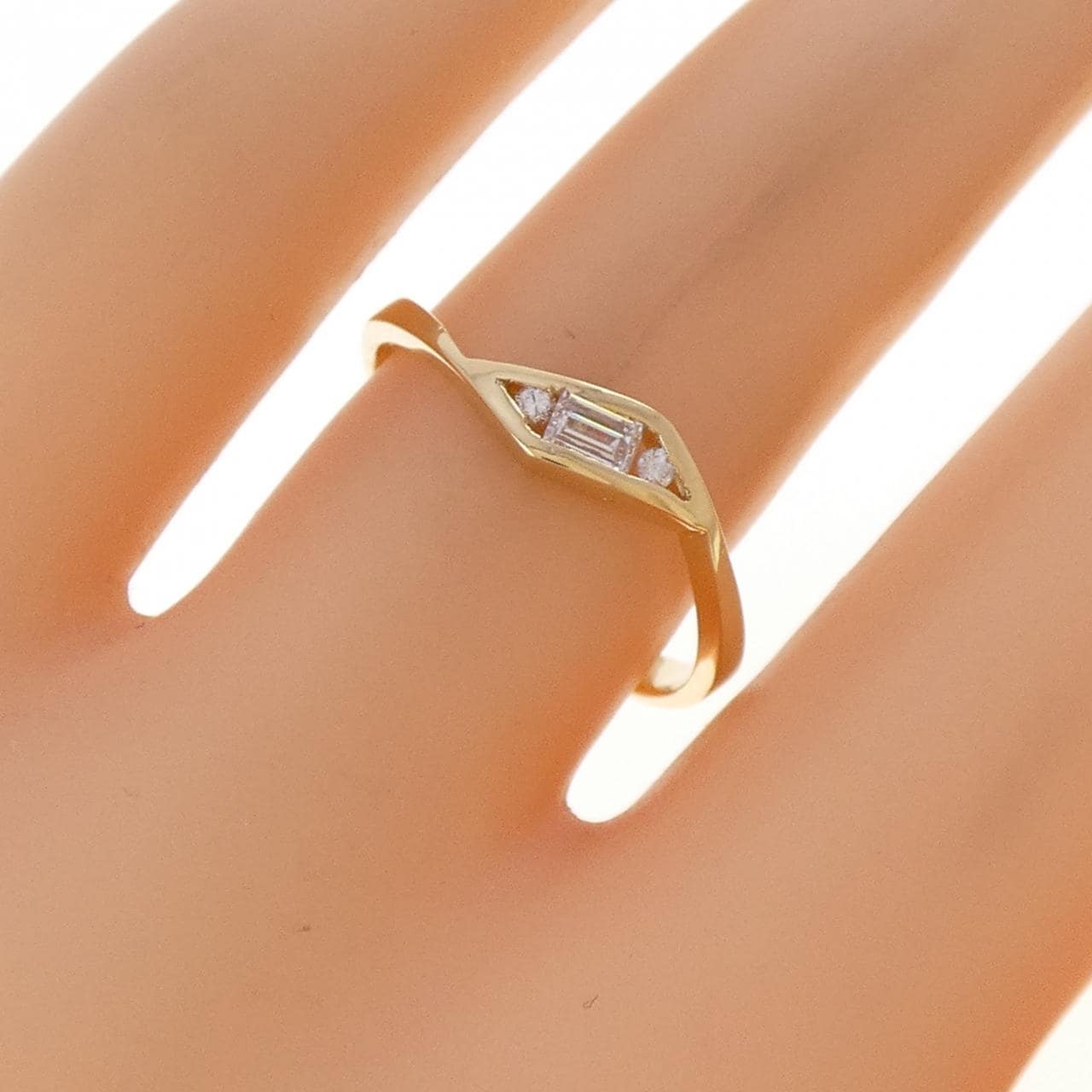 750YG ダイヤモンド リング