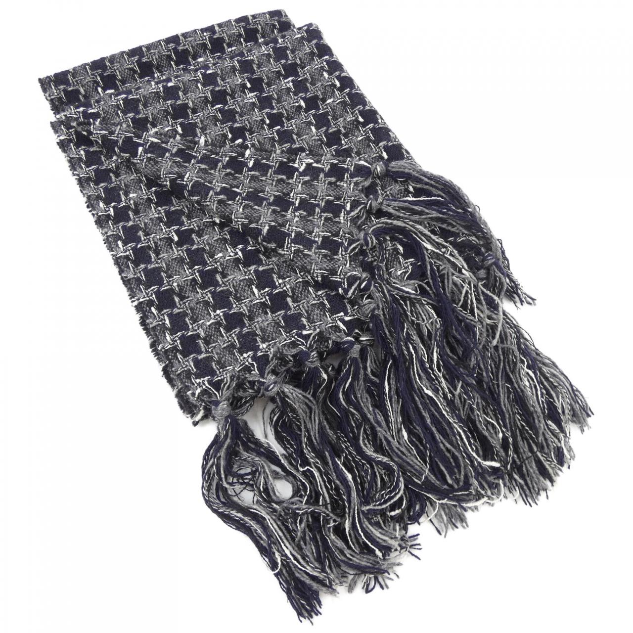 CHANEL MUFFLER