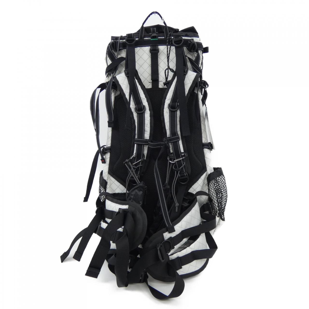 アンドワンダー and wander 574-4975190 BACKPACK
