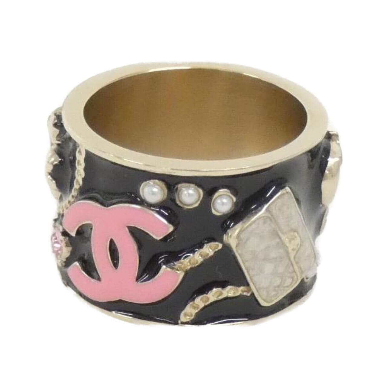 CHANEL ring