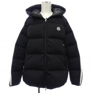 モンクレール MONCLER ダウンジャケット