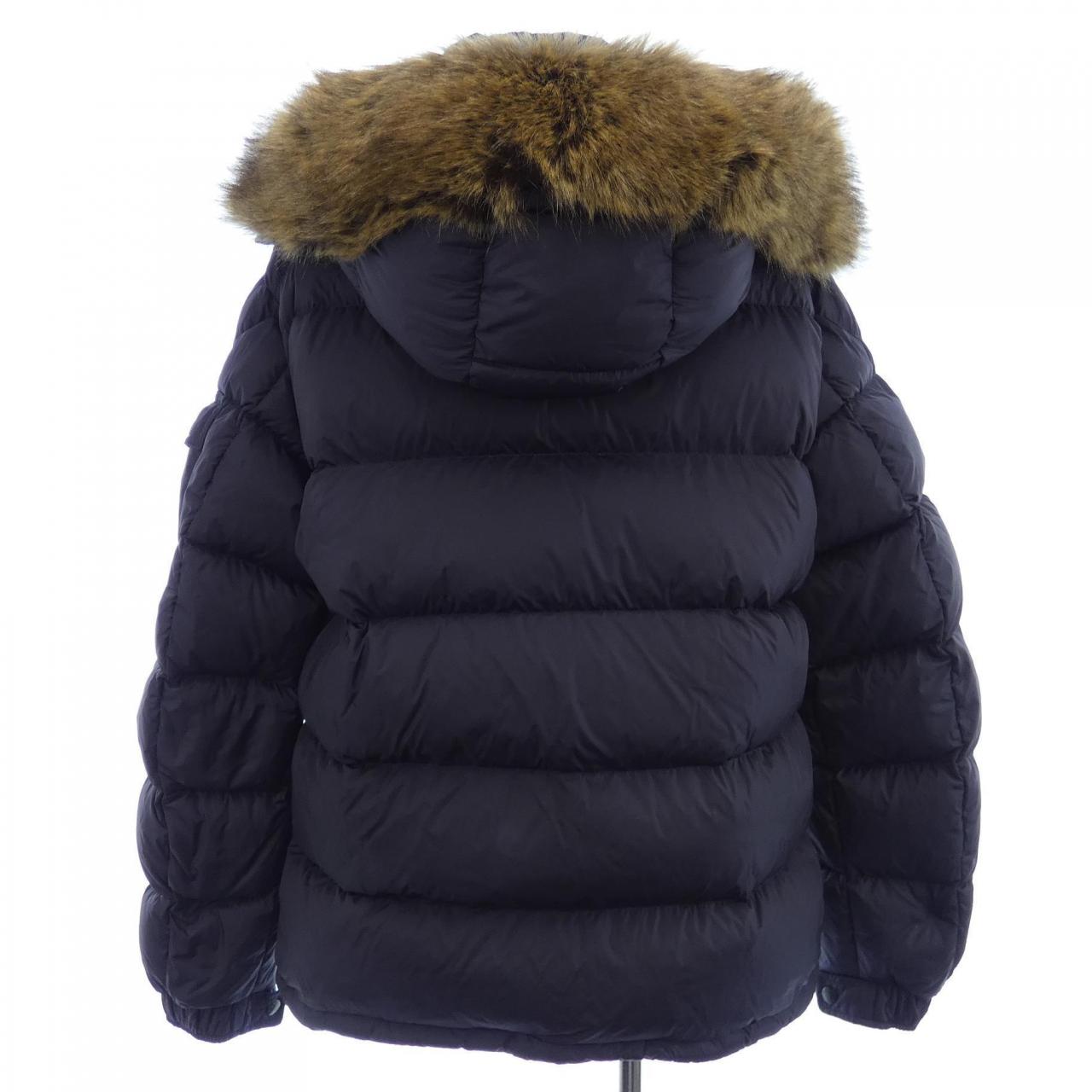 モンクレール MONCLER ダウンジャケット