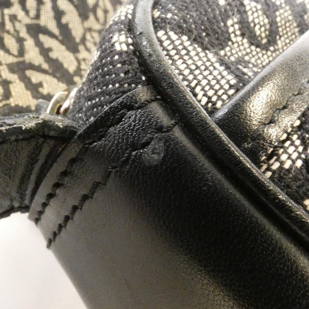 クリスチャンディオール ショルダーバッグ