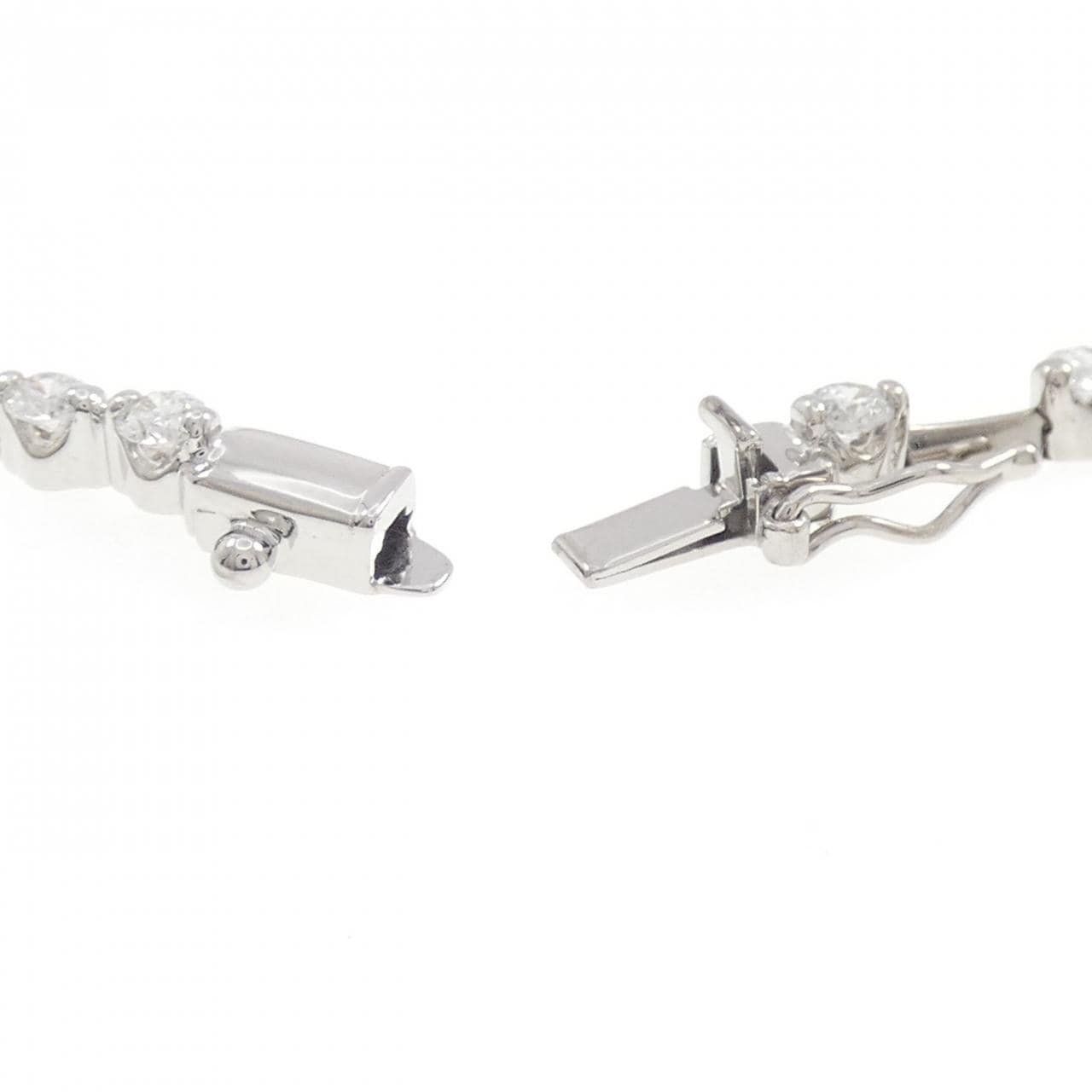 K18WG ダイヤモンド ブレスレット 1.67CT
