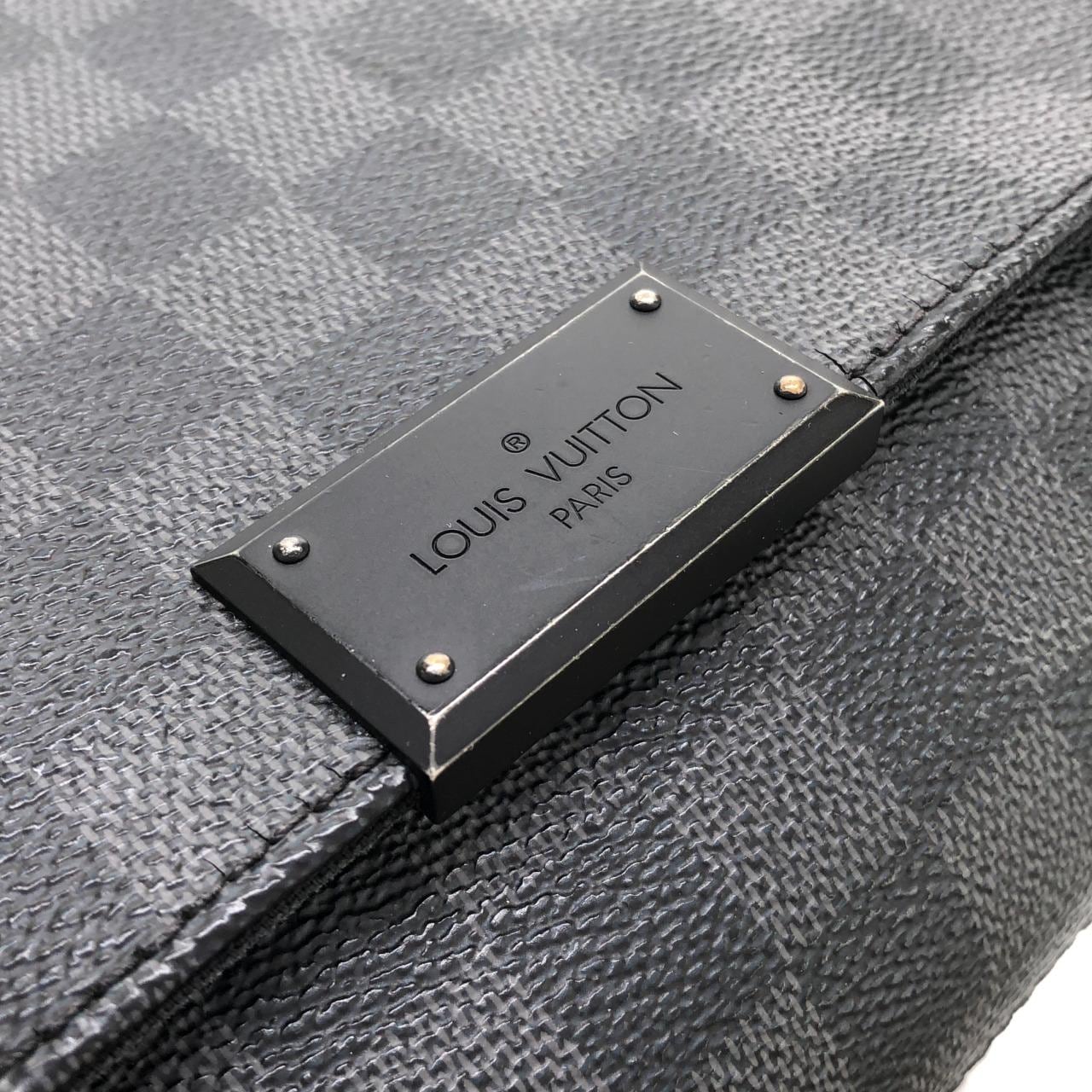 ルイヴィトン ダミエ グラフィット ディストリクト PM N41260 ショルダーバッグ