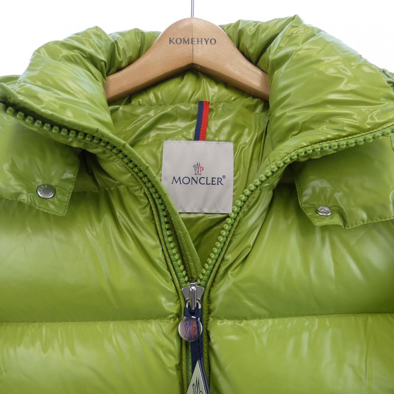 モンクレール MONCLER ダウンジャケット