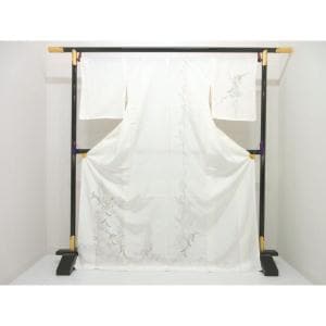 【未使用品】訪問着　銀彩加工刺繍入り