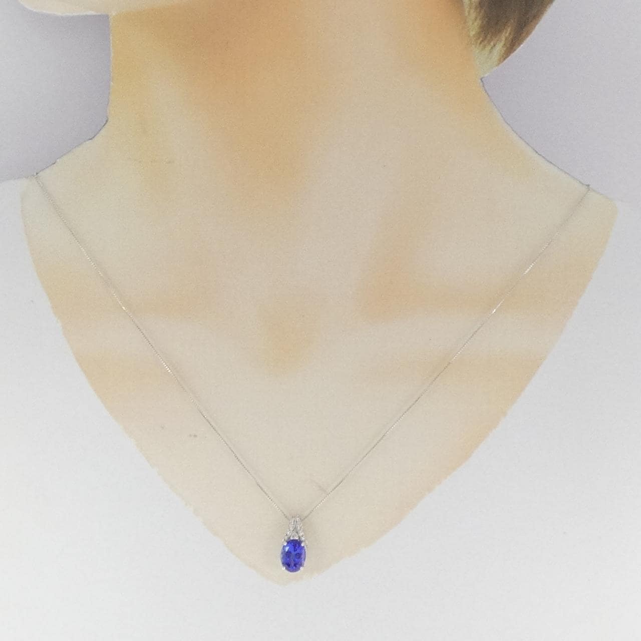 K18WG タンザナイト ネックレス 2.00CT